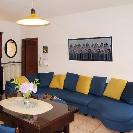 Locazione Turistica Casa Brontolo *